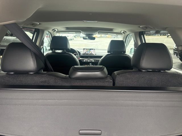 Used 2023 Honda CR-V EX-L image 30