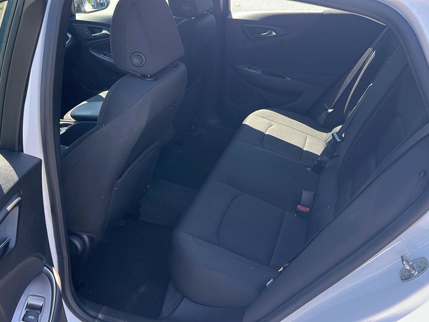 Used 2020 Chevrolet Malibu LS FWD image 11