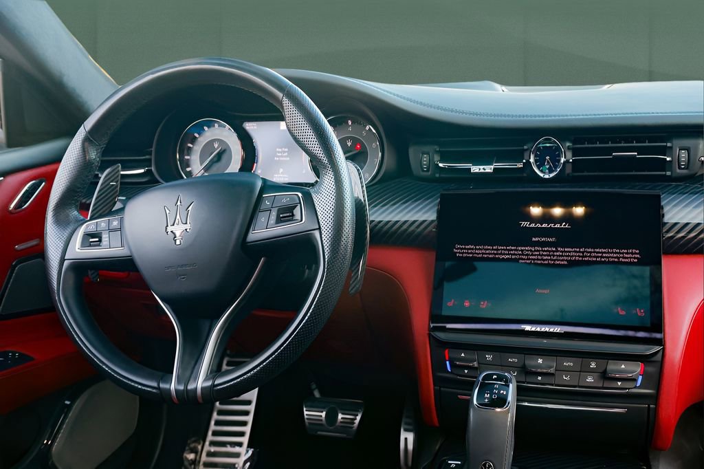 Used 2022 Maserati Quattroporte Modena image 43