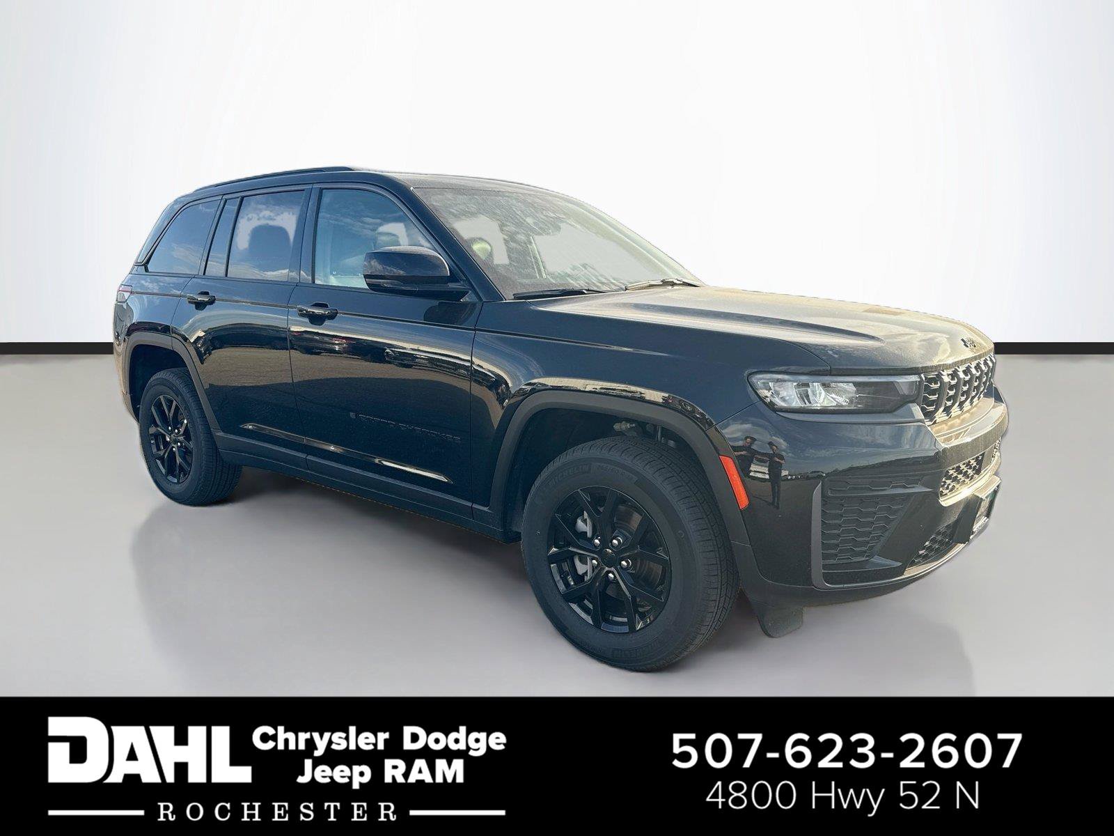 Used 2026 Jeep Grand Cherokee Altitude