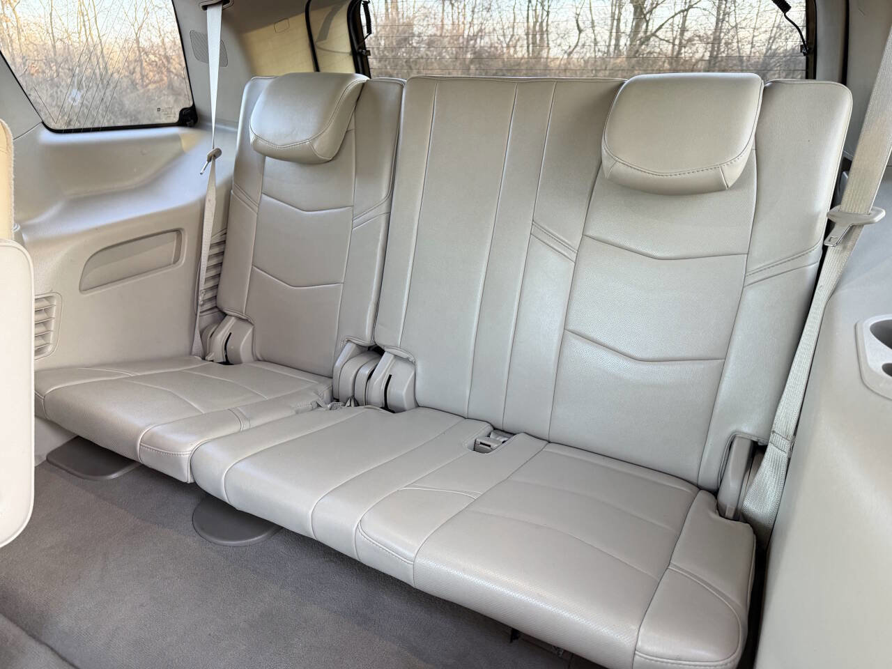 Used 2016 Cadillac Escalade Premium image 9