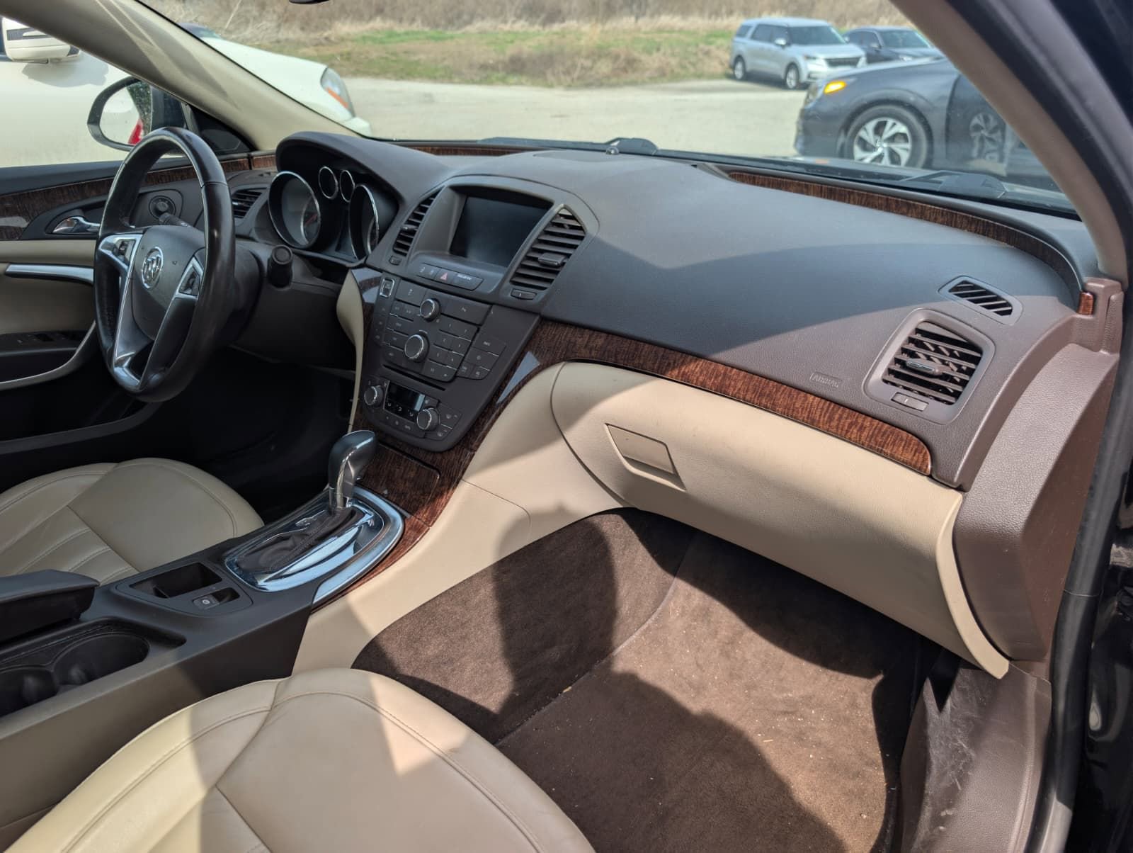 Used 2013 Buick Regal Premium image 30