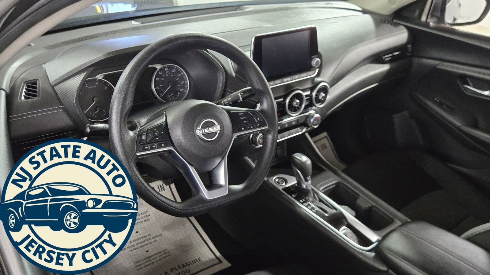 Used 2025 Nissan Sentra SV image 9