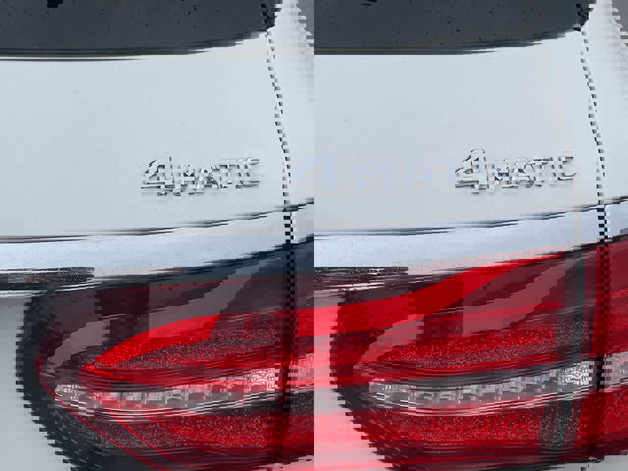 Used 2017 Mercedes-Benz E 400 4MATIC Wagon image 40