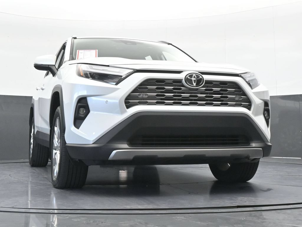 Used 2023 Toyota RAV4 Limited FWD image 61