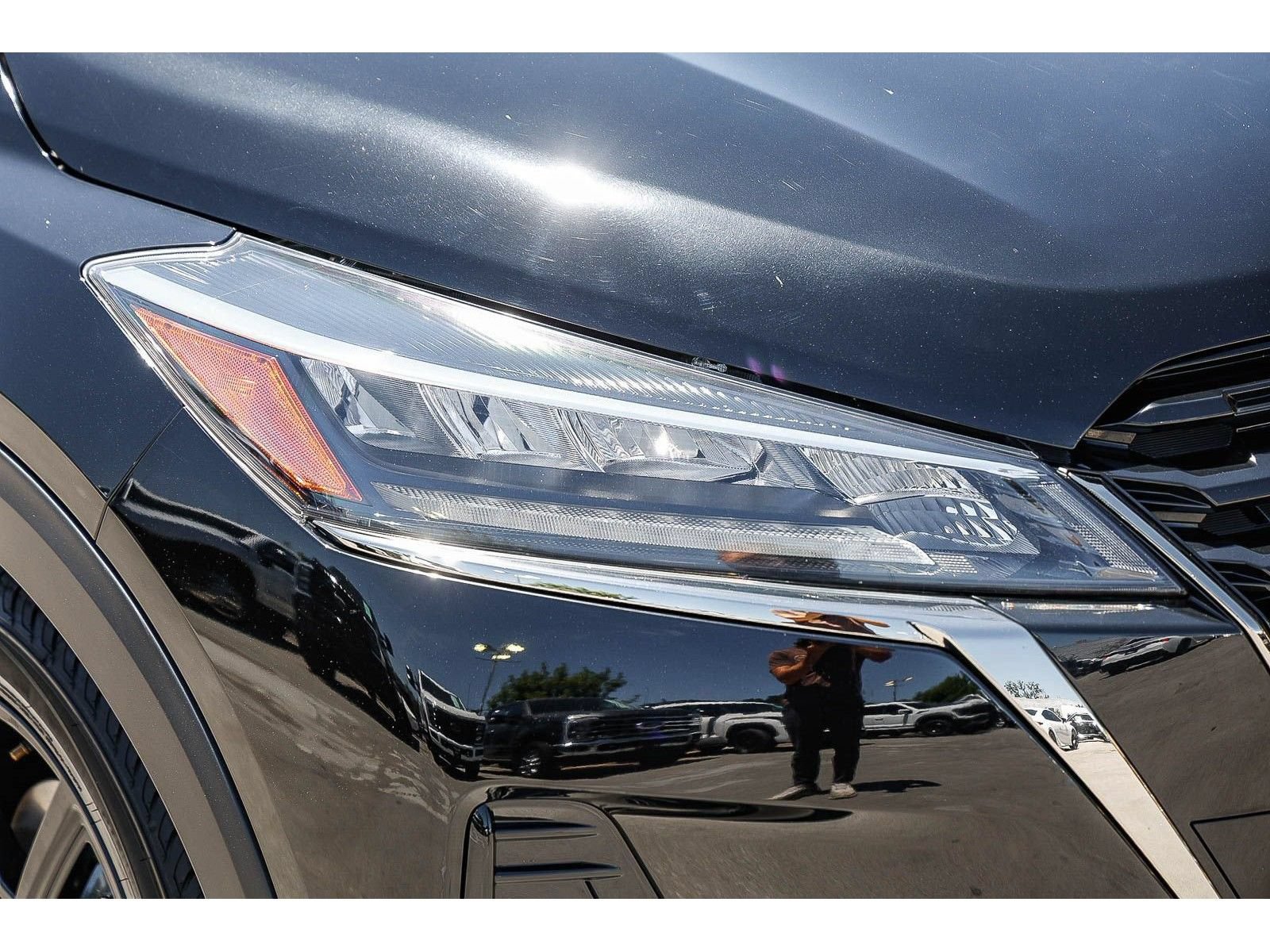 Used 2021 Nissan Kicks SR FWD image 8