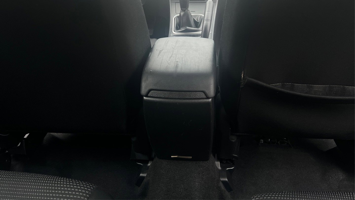 Used 2012 MAZDA MAZDA3 i Touring image 28