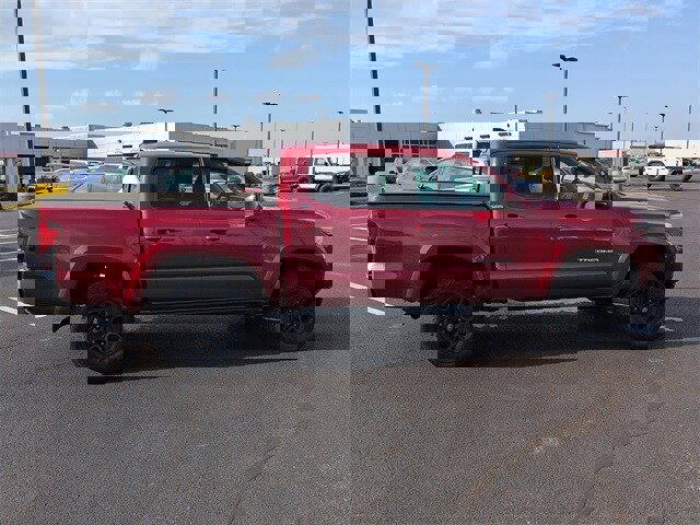 Used 2019 Toyota Tacoma SR5 image 8