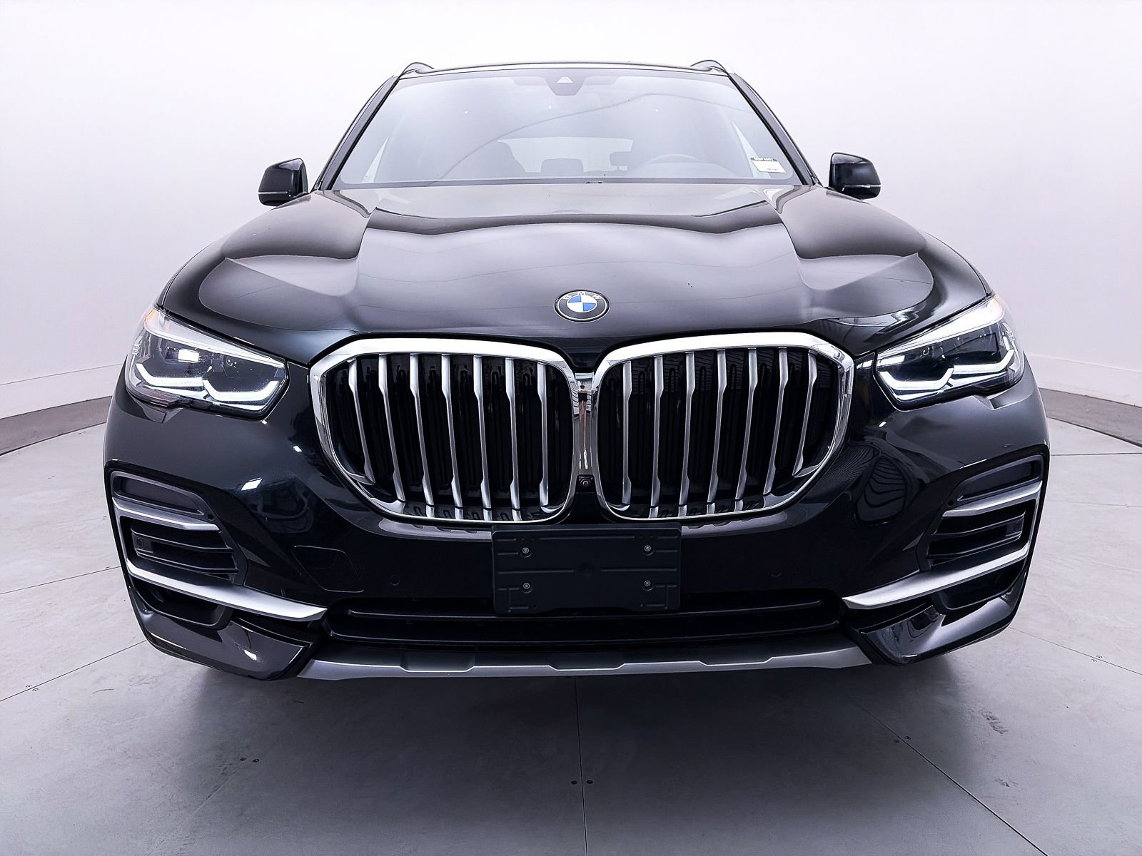 Used 2022 BMW X5 xDrive40i w/ Climate Comfort Package AWD/4WD image 11