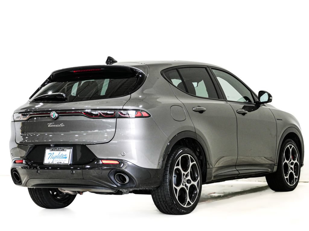 Used 2024 Alfa Romeo Tonale Ti AWD/4WD image 7