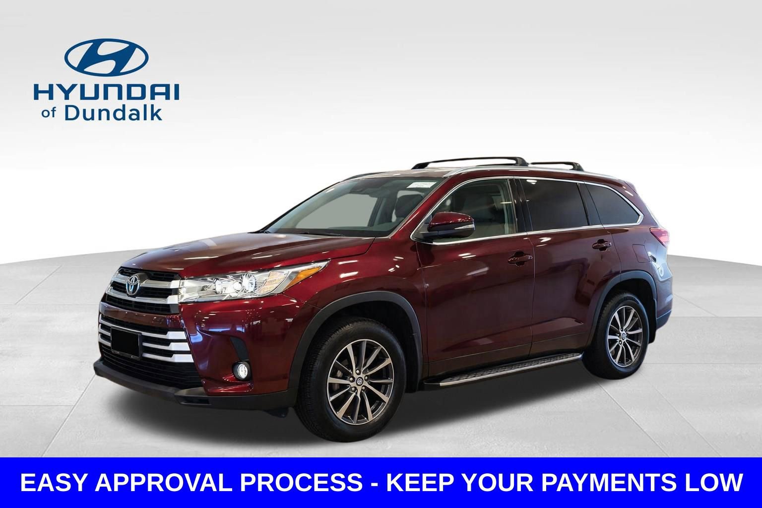 Used 2019 Toyota Highlander XLE image 1