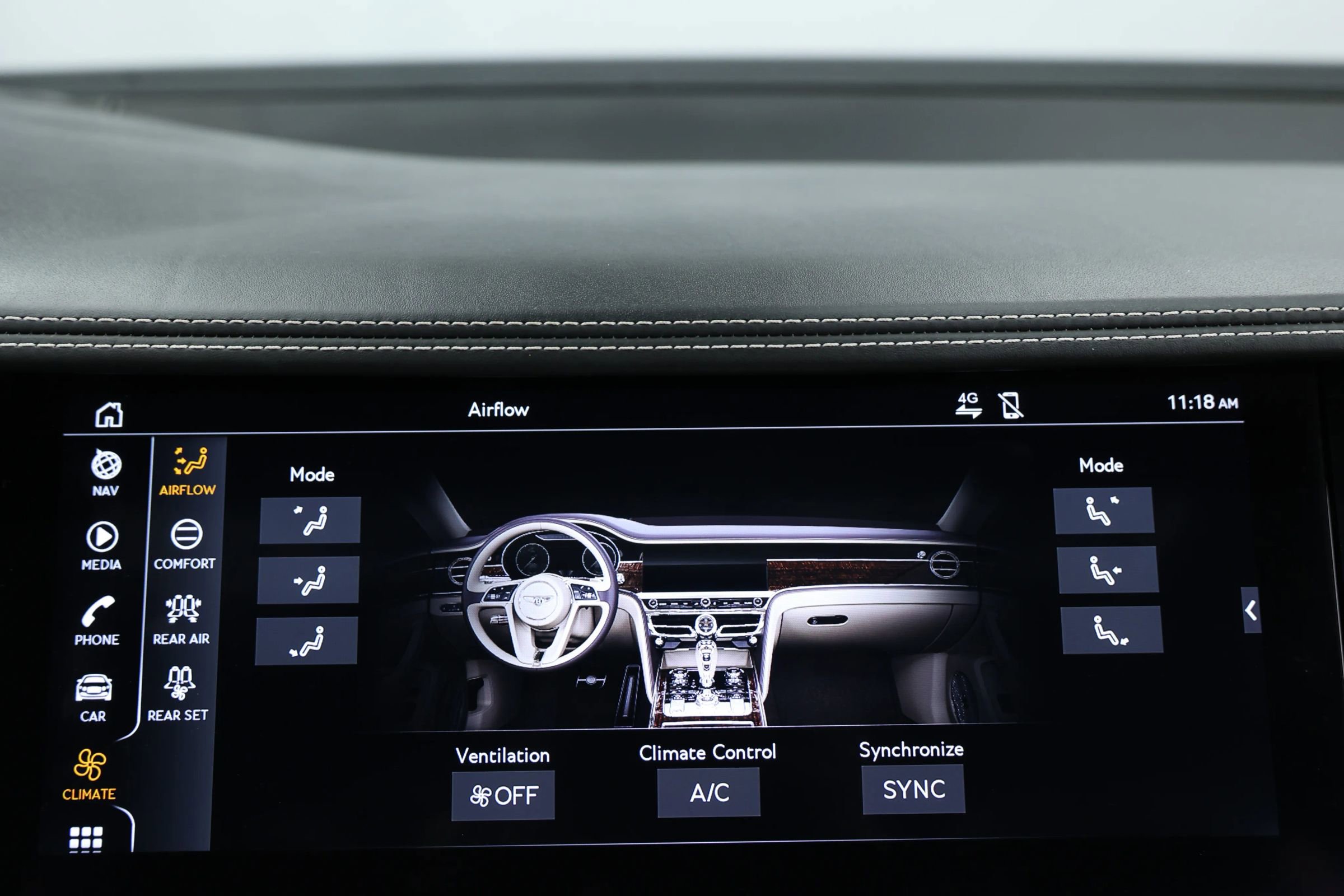 Used 2020 Bentley Flying Spur W12 image 40