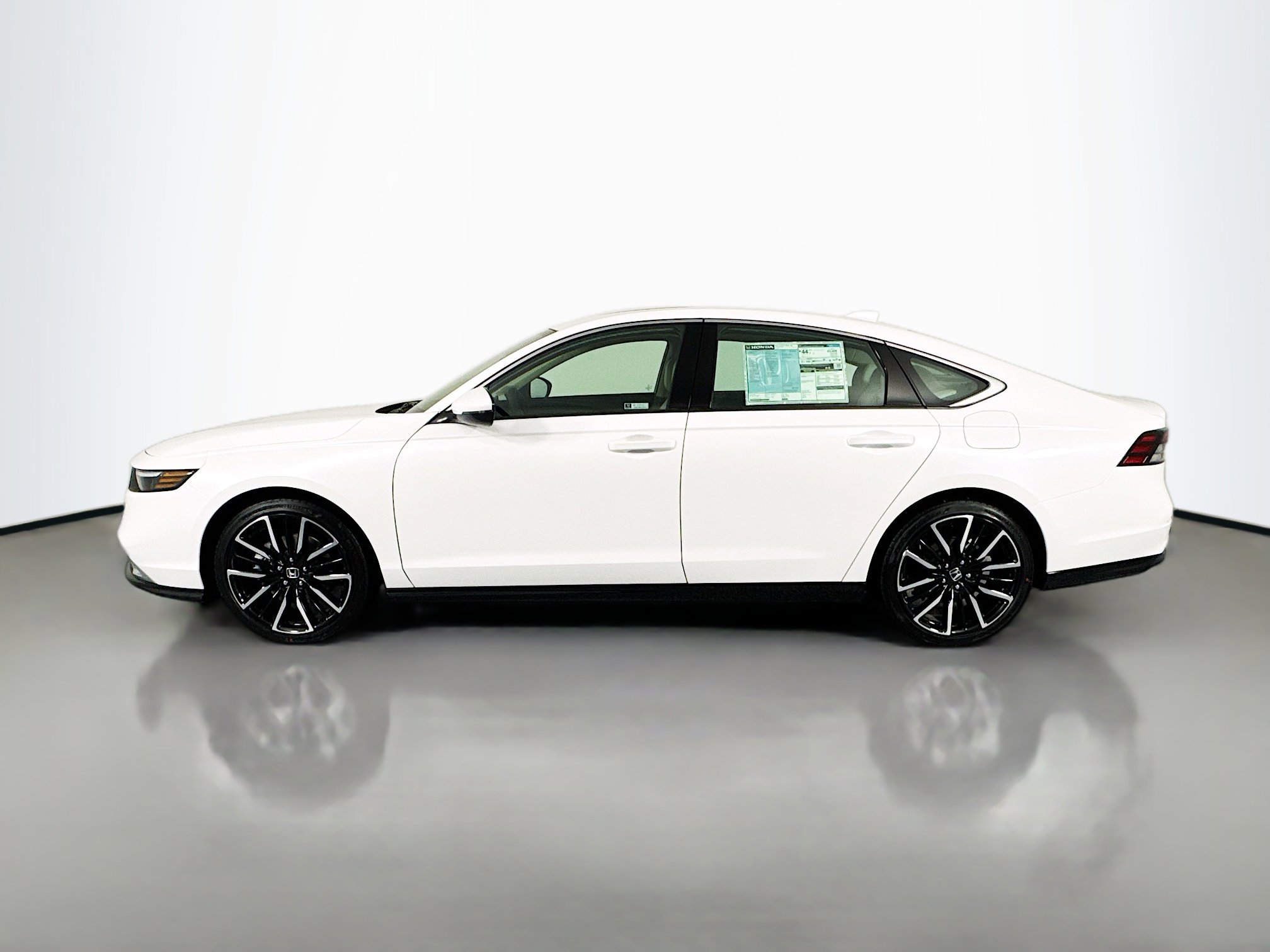 New 2026 Honda Accord Touring image 8