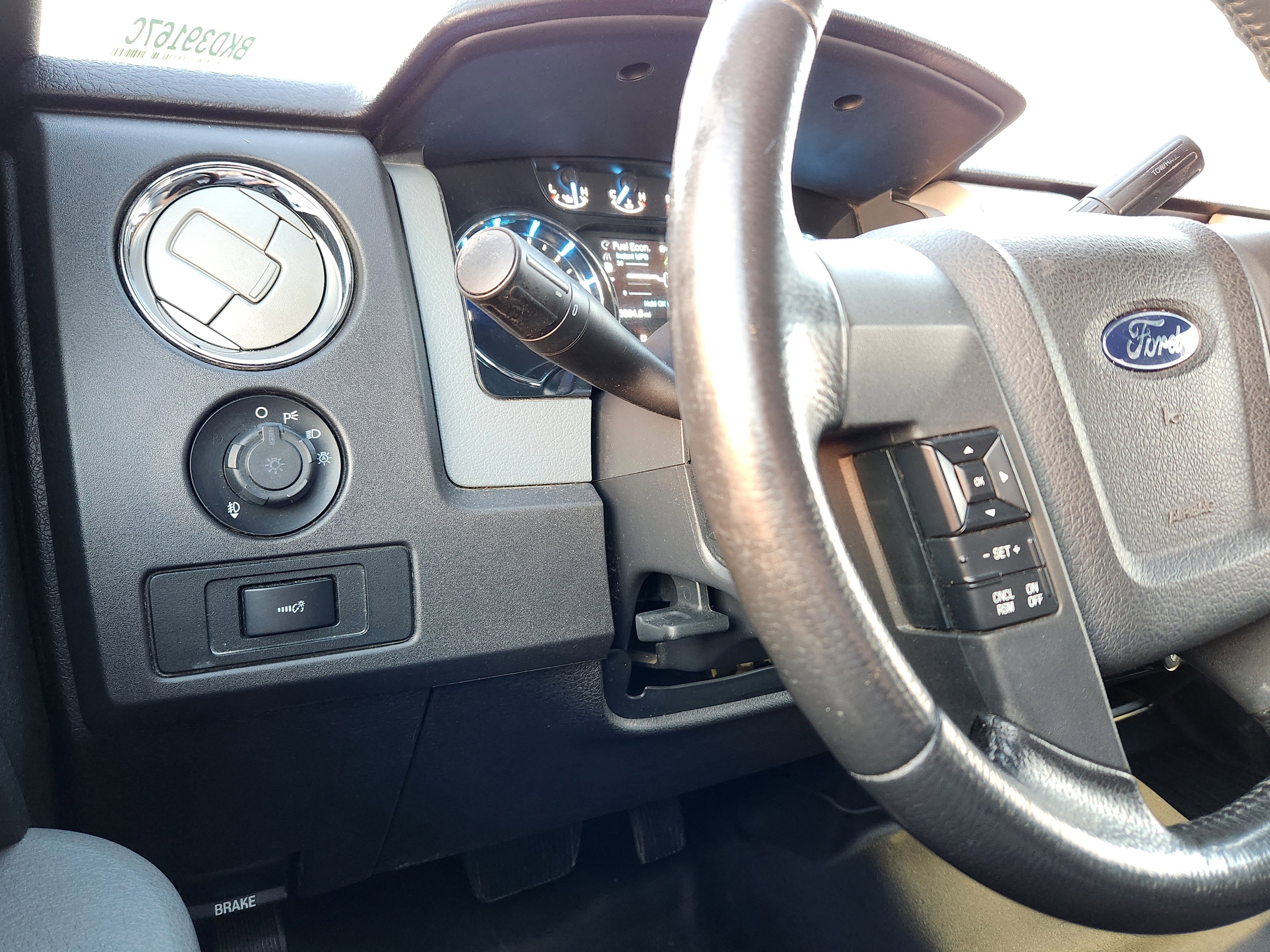 Used 2011 Ford F150 XLT w/ XLT Convenience Pkg image 23