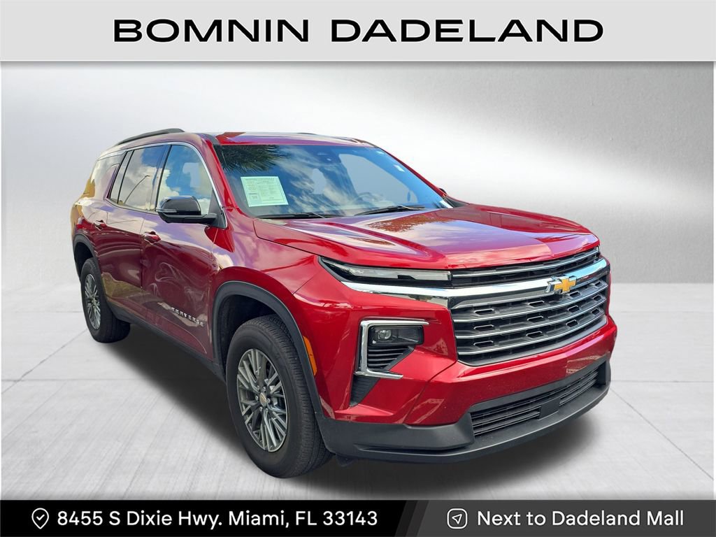 Used 2024 Chevrolet Traverse LT