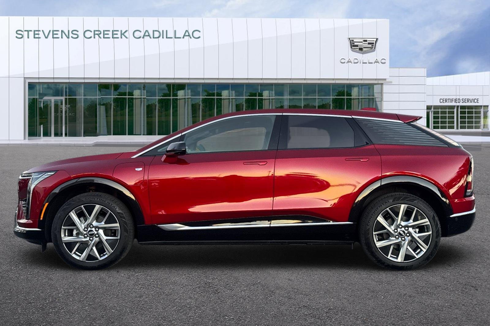 Certified 2025 Cadillac Optiq Luxury 1 image 6