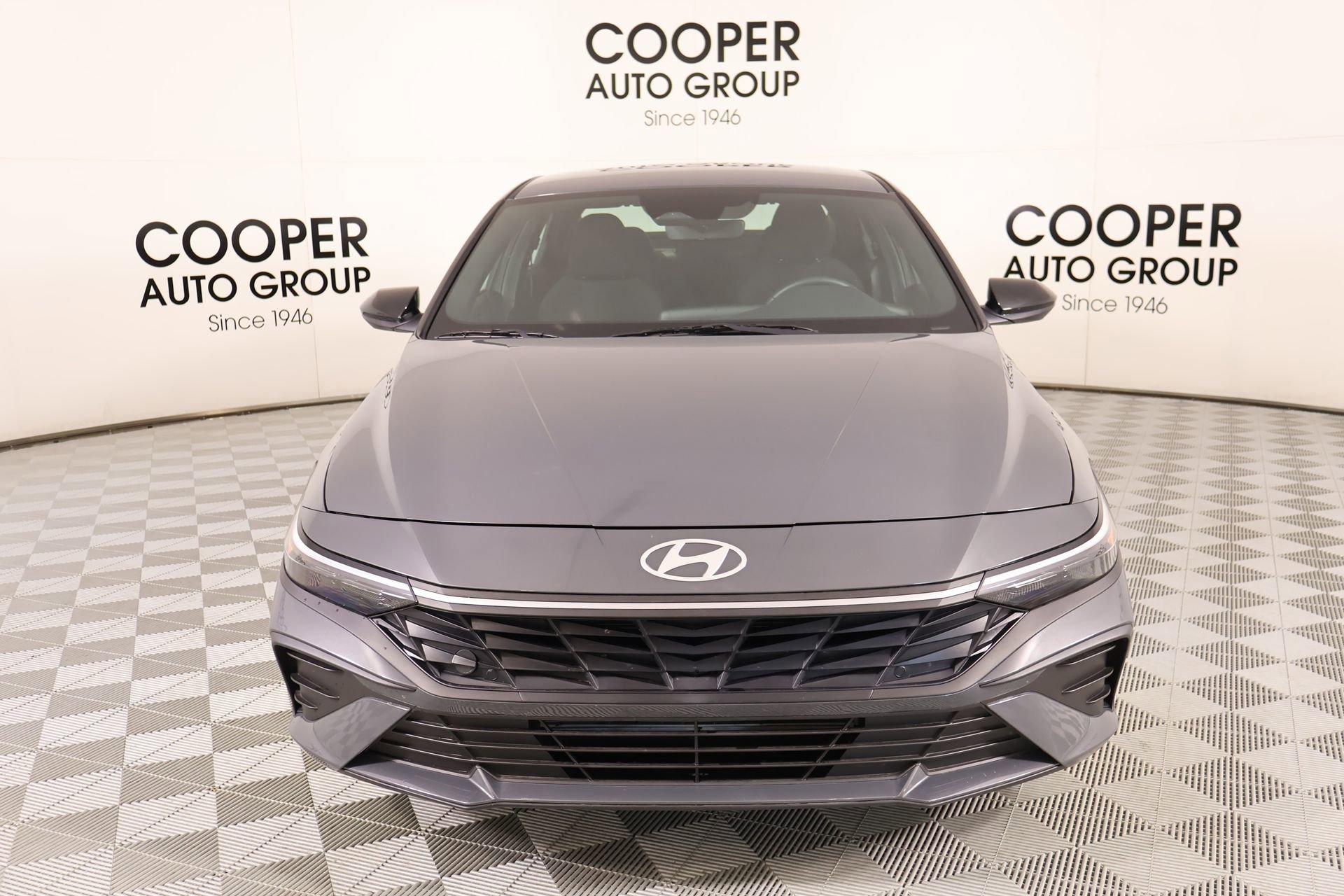 Certified 2025 Hyundai Elantra Sport image 8