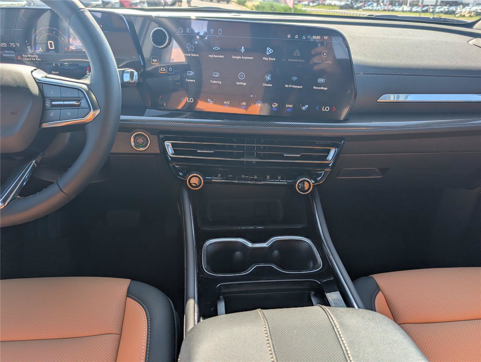 New 2027 Chevrolet Traverse Z71 w/ Driver Confidence Package AWD/4WD image 17