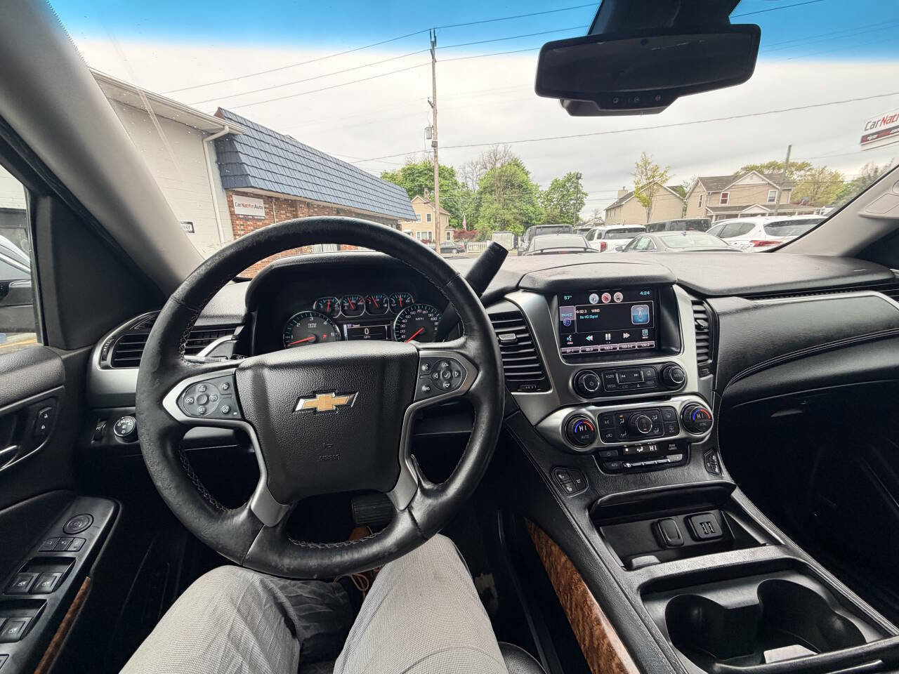 Used 2015 Chevrolet Suburban LTZ AWD/4WD image 37