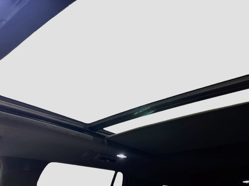 Certified 2024 Cadillac Escalade Sport RWD image 29