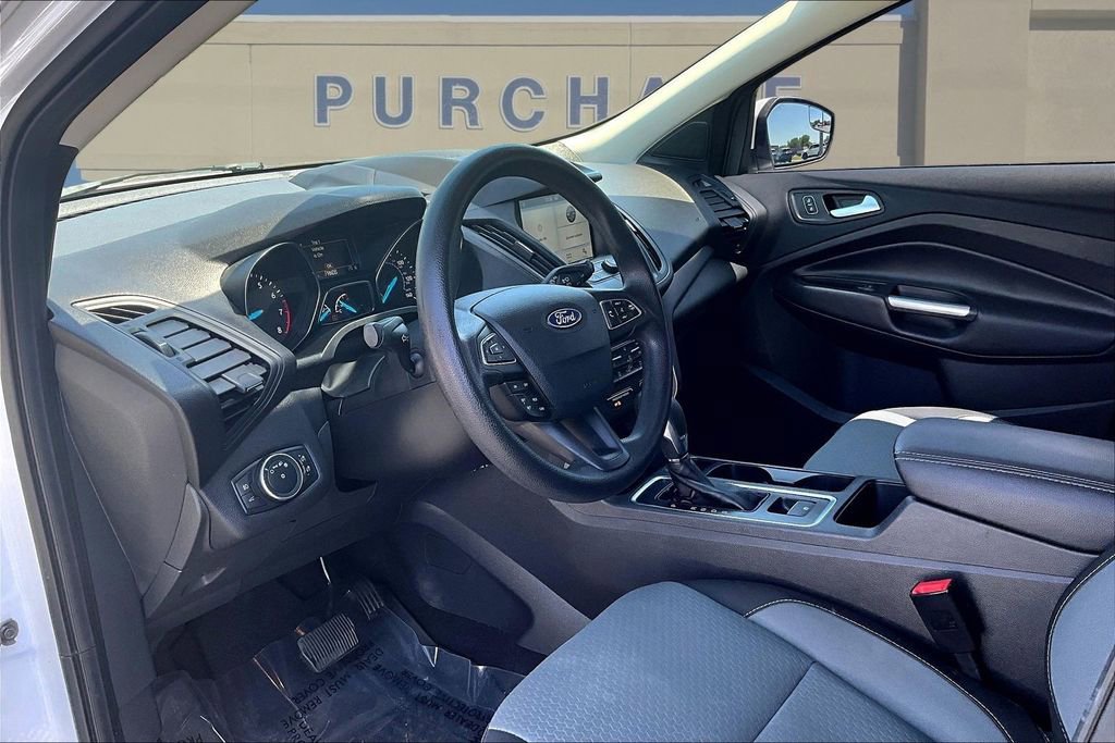 Used 2019 Ford Escape SE FWD image 19