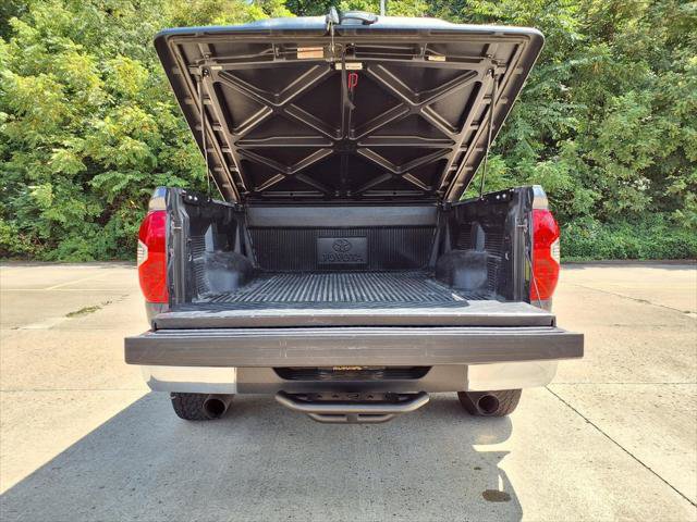 Used 2014 Toyota Tundra SR5 w/ SR5 Upgrade Package AWD/4WD image 20
