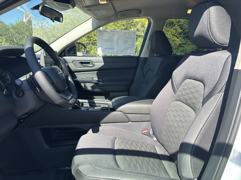 New 2026 Nissan Pathfinder SV AWD/4WD image 21