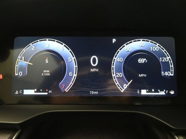 New 2024 Jeep Grand Cherokee L Limited RWD image 6