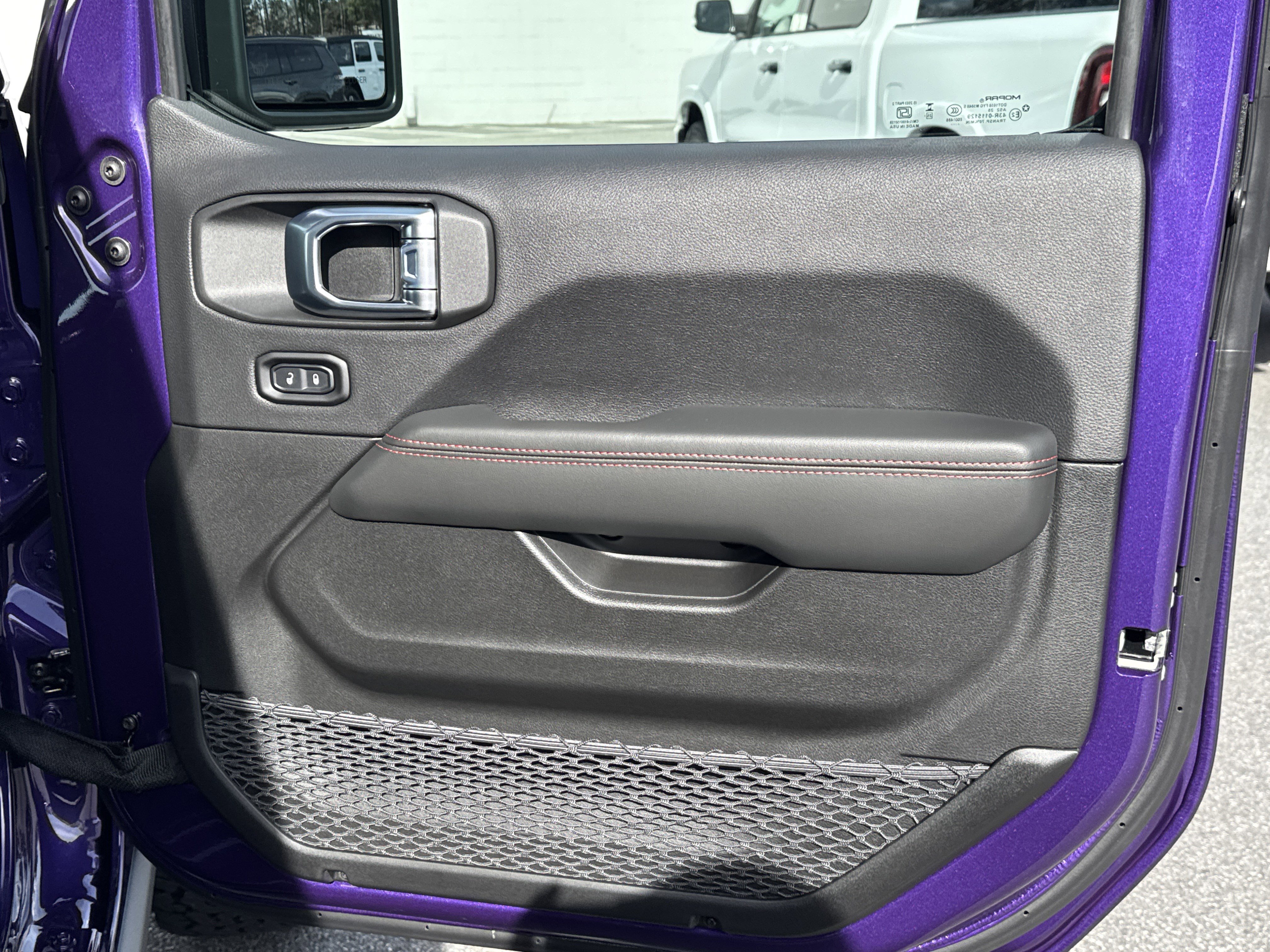 New 2026 Jeep Wrangler Unlimited Rubicon w/ Steel Bumper Group image 18