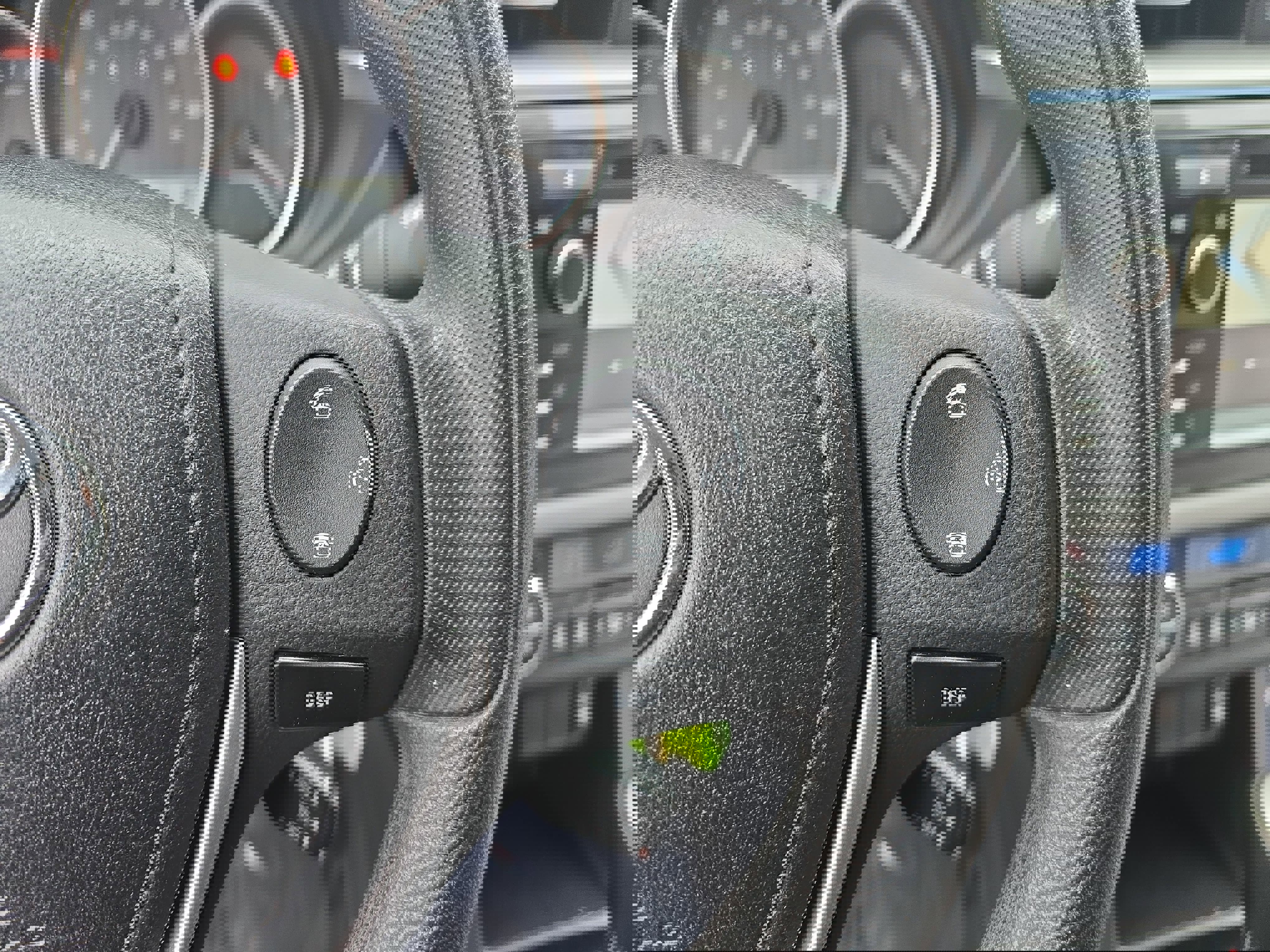 Used 2014 Toyota Corolla LE image 19