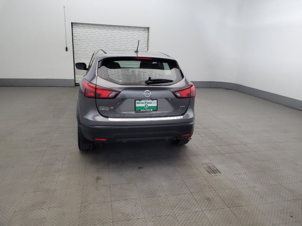 Used 2019 Nissan Rogue Sport S w/ Appearance Package AWD/4WD image 6