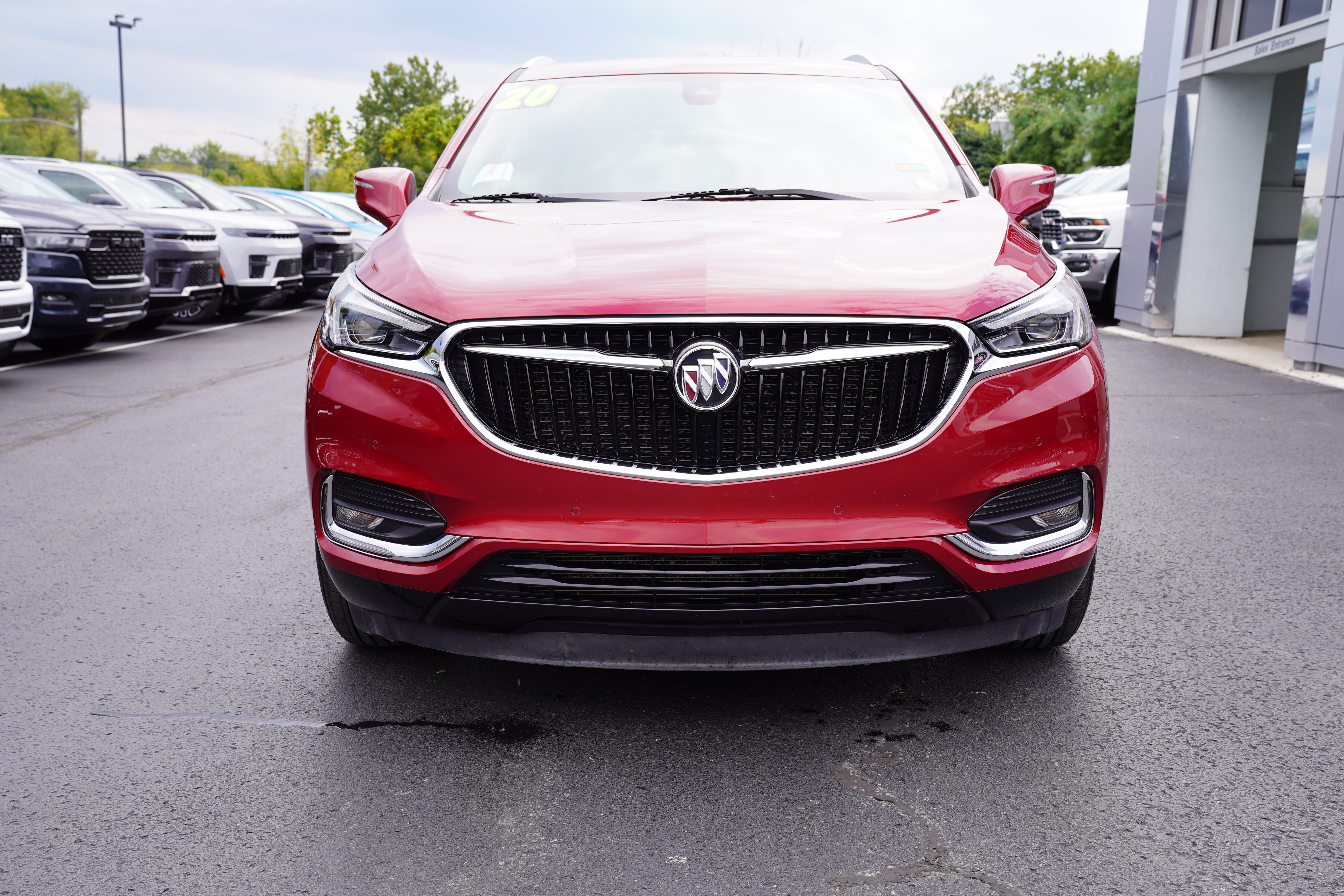 Used 2020 Buick Enclave Premium AWD/4WD image 12