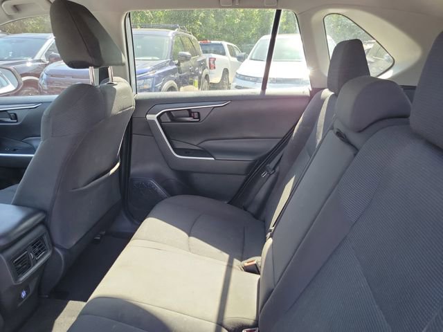 Used 2022 Toyota RAV4 LE FWD image 26
