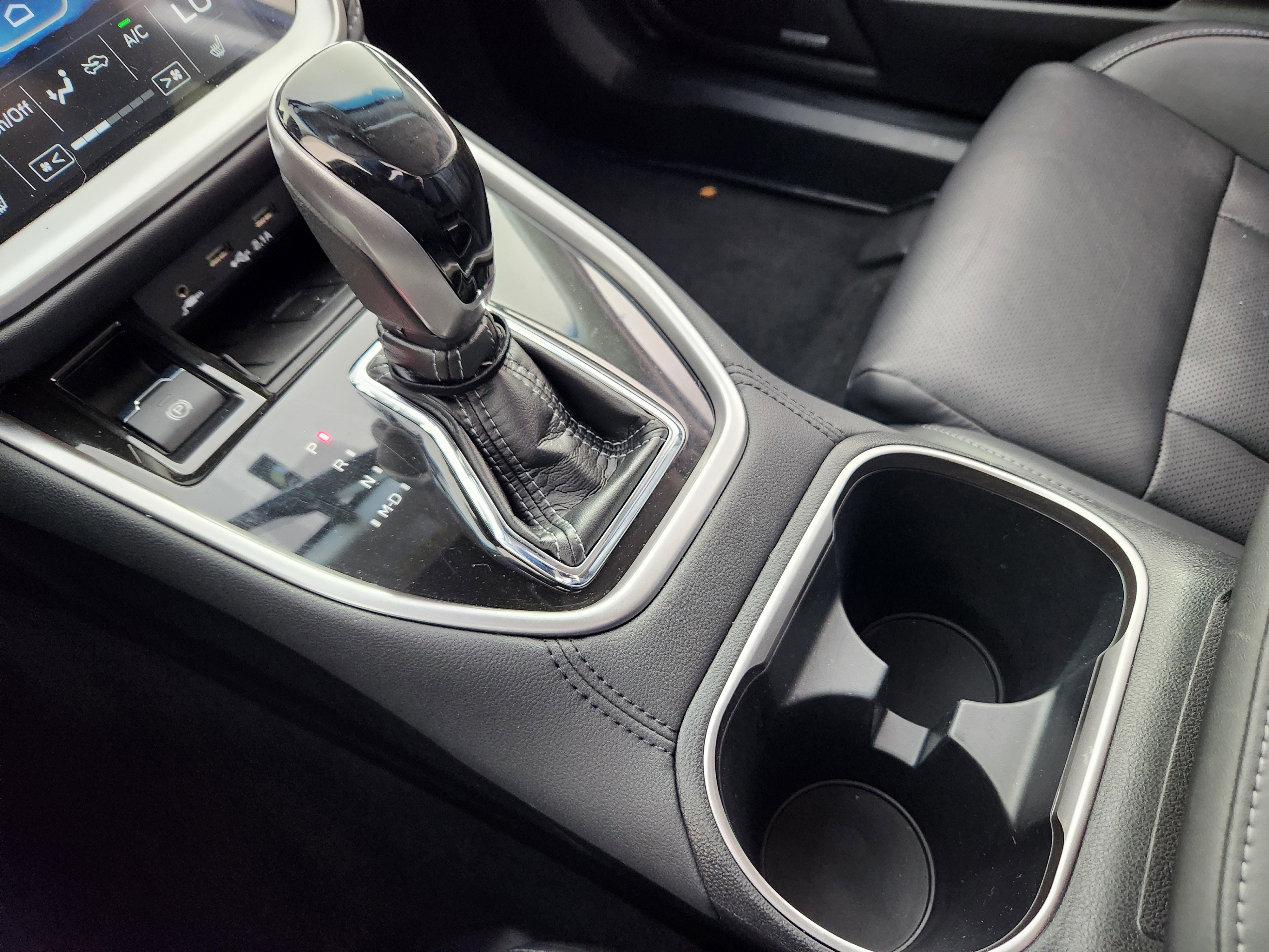 Used 2022 Subaru Outback Limited XT w/ Popular Package #2 image 25