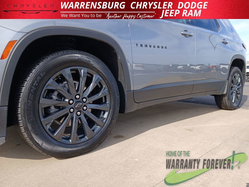 Used 2024 Chevrolet Traverse RS image 35