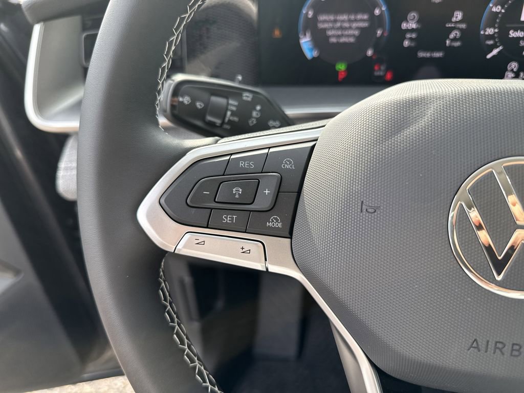 New 2026 Volkswagen Tiguan S FWD image 16