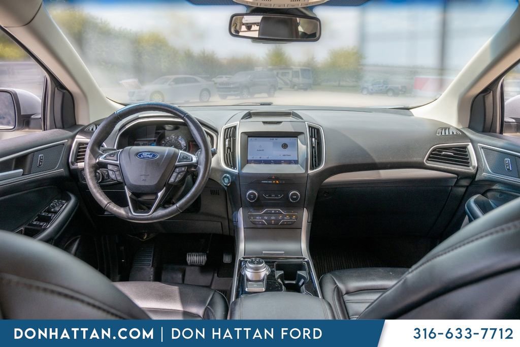 Used 2020 Ford Edge SEL w/ Convenience Package AWD/4WD image 3
