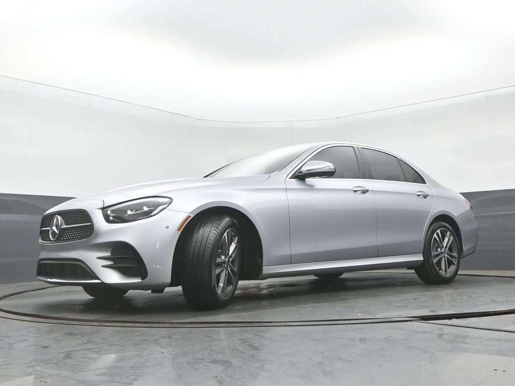 Used 2021 Mercedes-Benz E 350 4MATIC Sedan w/ Premium Package image 28