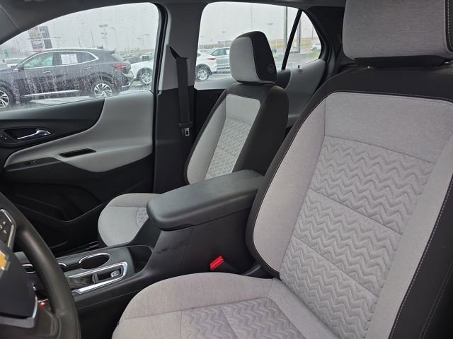 Used 2024 Chevrolet Equinox LS AWD/4WD image 12