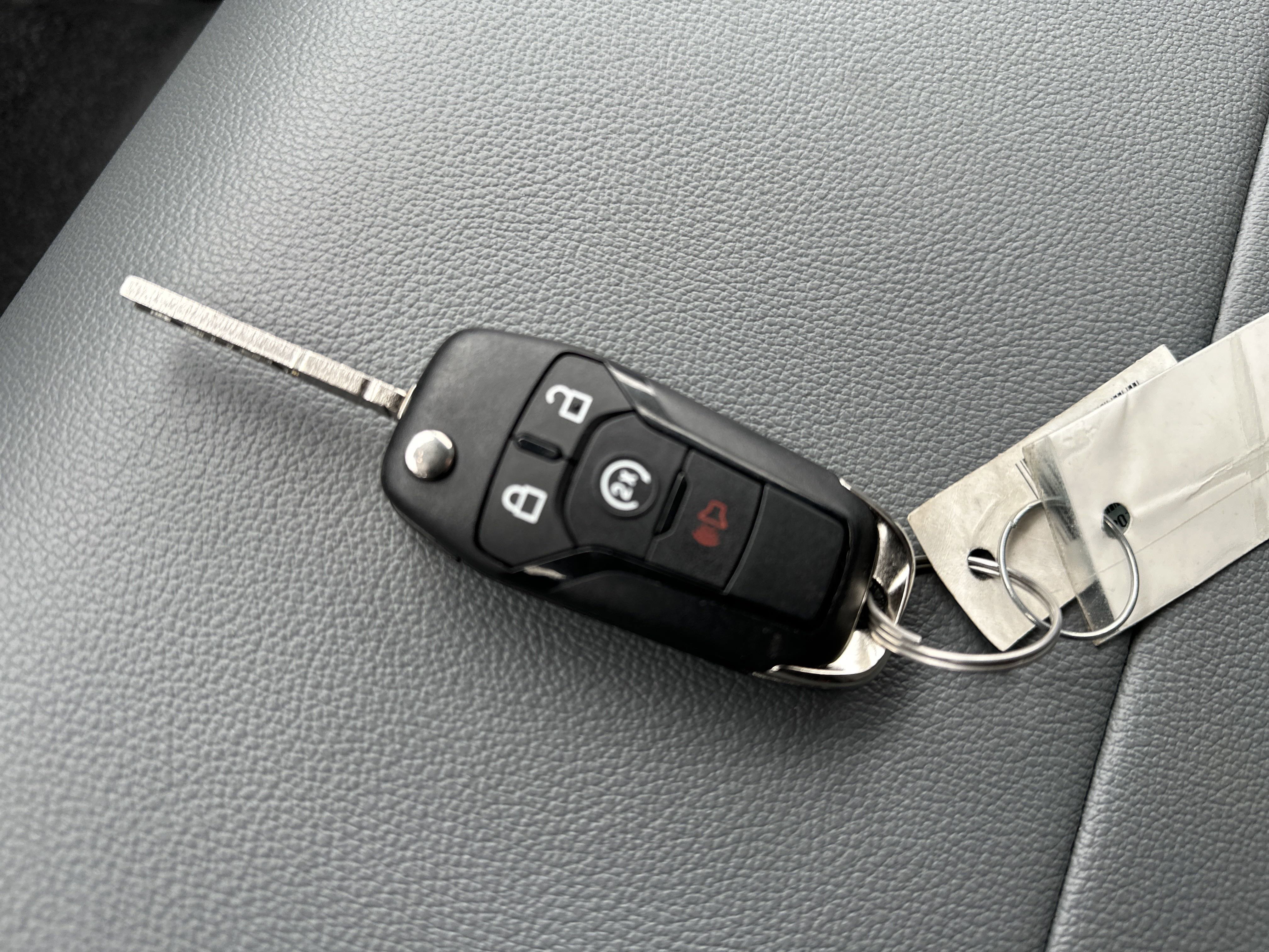 New 2024 Ford F350 XL w/ XL Chrome Package image 32