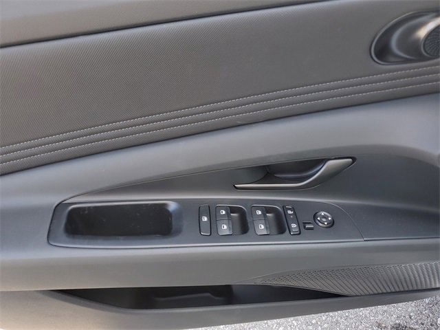 New 2026 Hyundai Elantra SEL Sport image 18