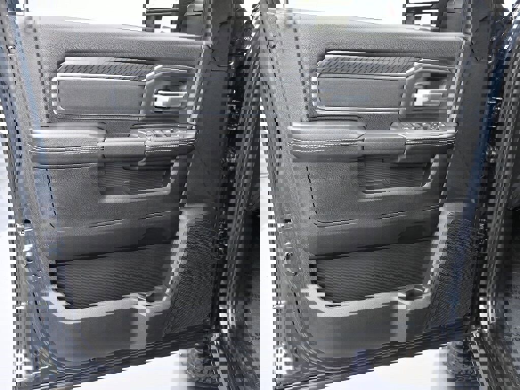 New 2025 RAM 2500 Big Horn image 10