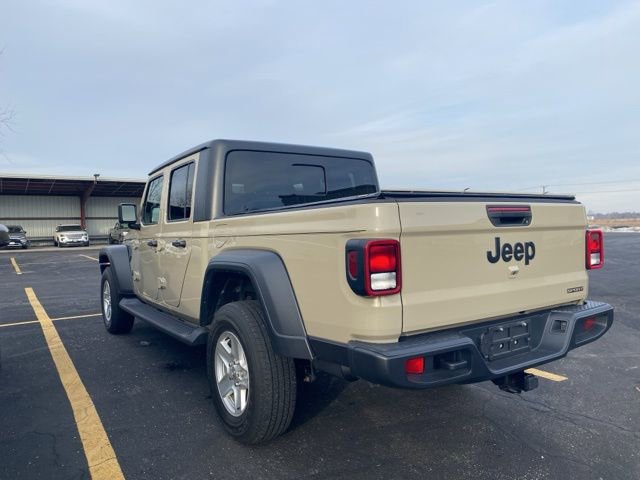 Used 2020 Jeep Gladiator Sport w/ Quick Order Package 24S image 16