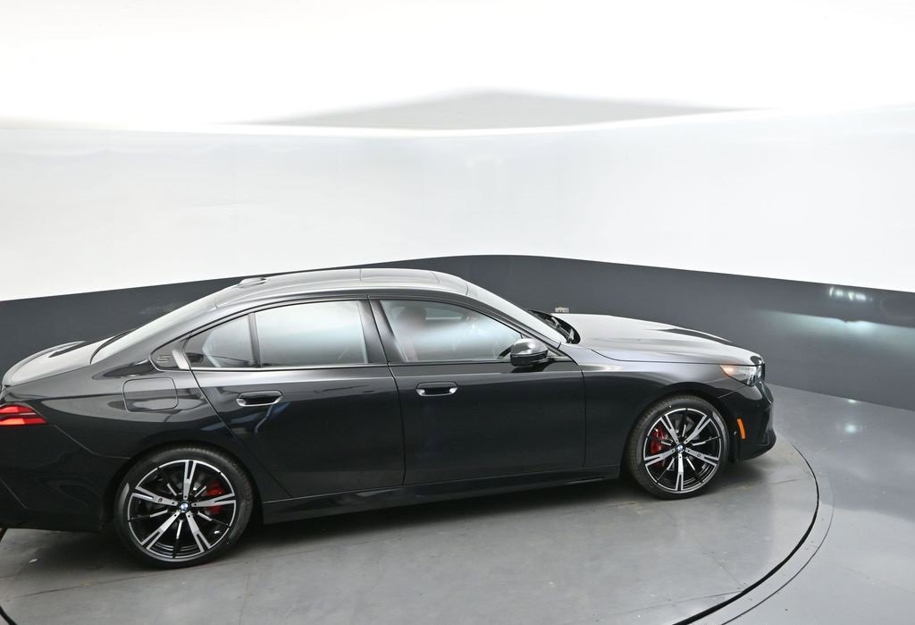New 2026 BMW 530i w/ M Sport Package image 37