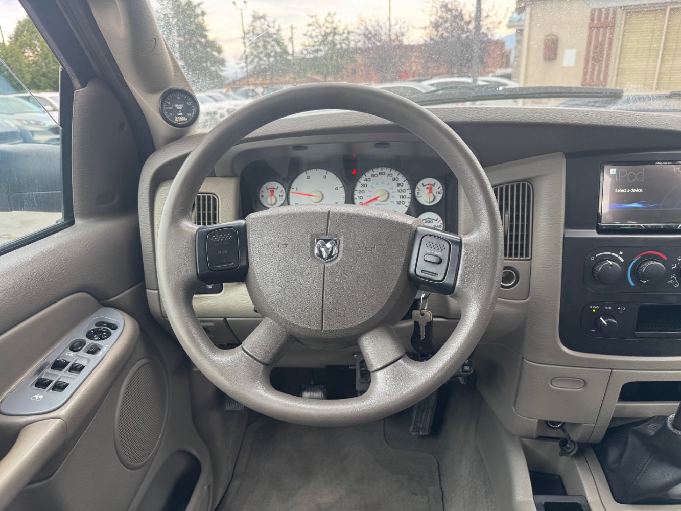 Used 2004 Dodge Ram 2500 Truck 4x4 Quad Cab image 13