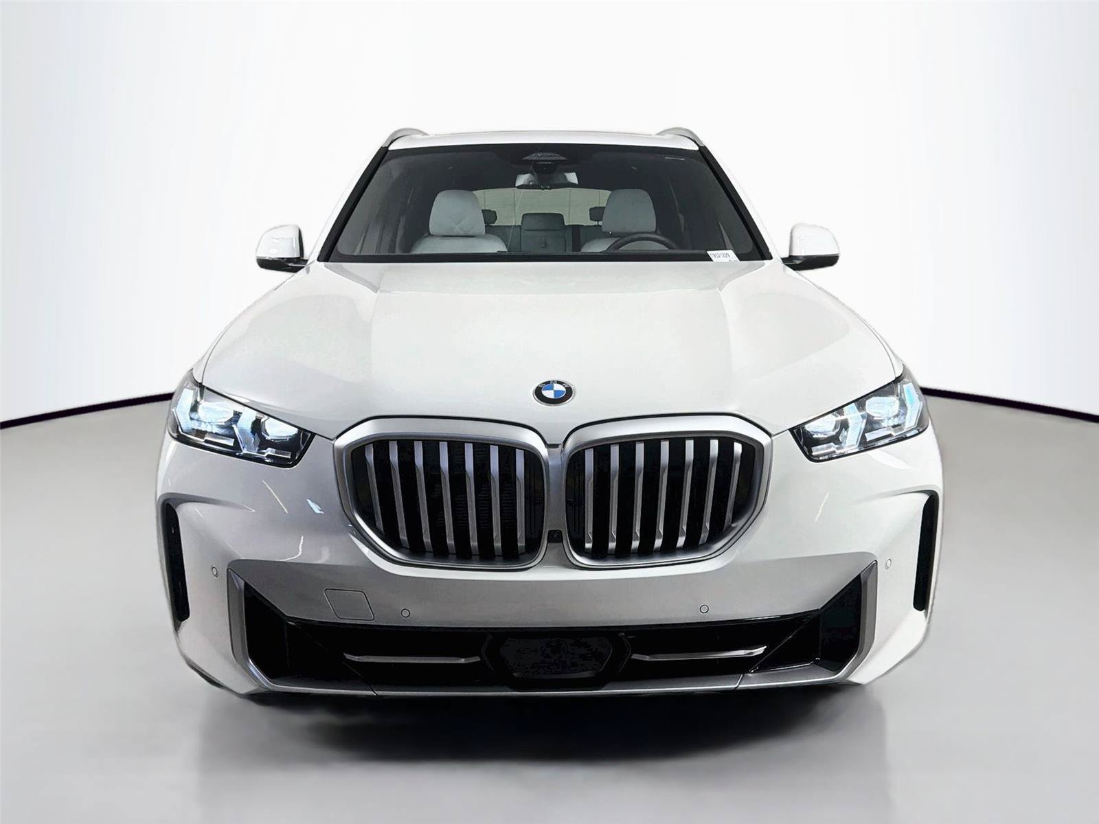 New 2026 BMW X5 xDrive40i w/ Climate Comfort Package AWD/4WD image 2