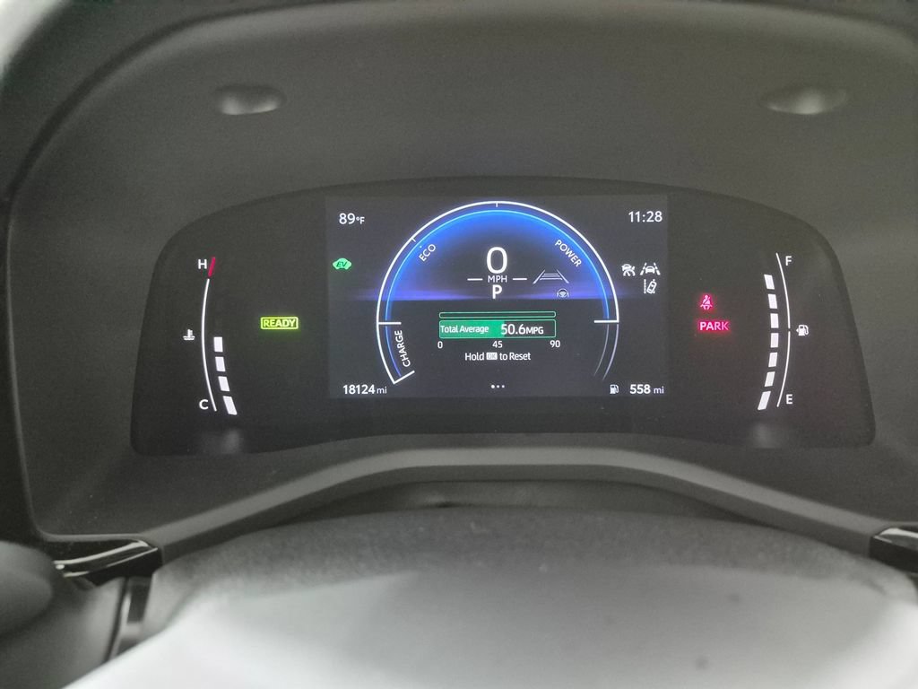 Used 2025 Toyota Camry LE FWD image 16