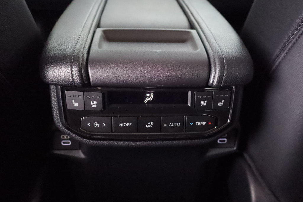 New 2026 Toyota Grand Highlander AWD Hybrid image 34