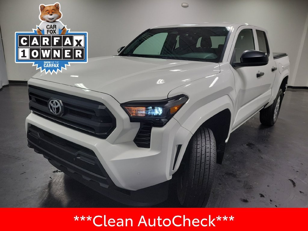 Used 2024 Toyota Tacoma SR w/ SR Upgrade Package AWD/4WD image 4