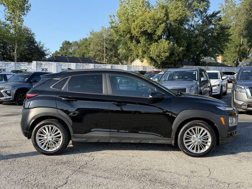 Used 2021 Hyundai Kona SEL Plus w/ Cargo Package AWD/4WD image 4
